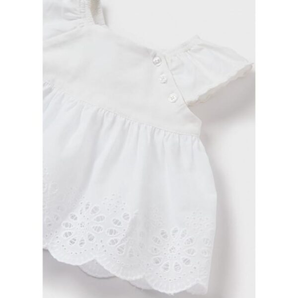 Bluza alba brodata pentru fetite Mayoral