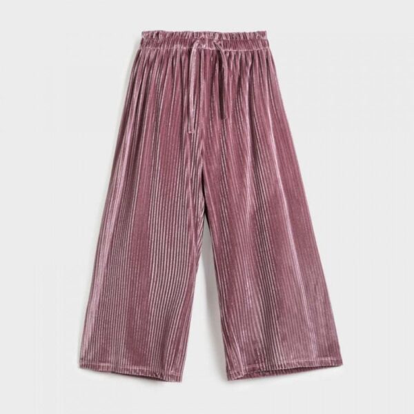 Pantalonii plisati din catifea Mayoral