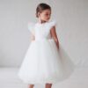 Rochie albă din tulle cu perle